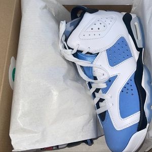 University 6s grade school